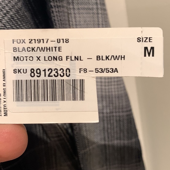 NWT. Men’s Fox shirt - Picture 2 of 7